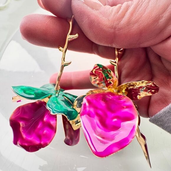 New! Zara Floral Earrings - Picture 4 of 11